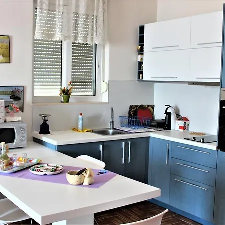 Seaside Daire Saranda